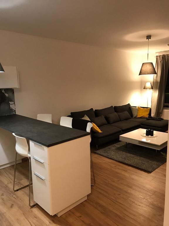 Omi Apartments 科沃布热格 外观 照片